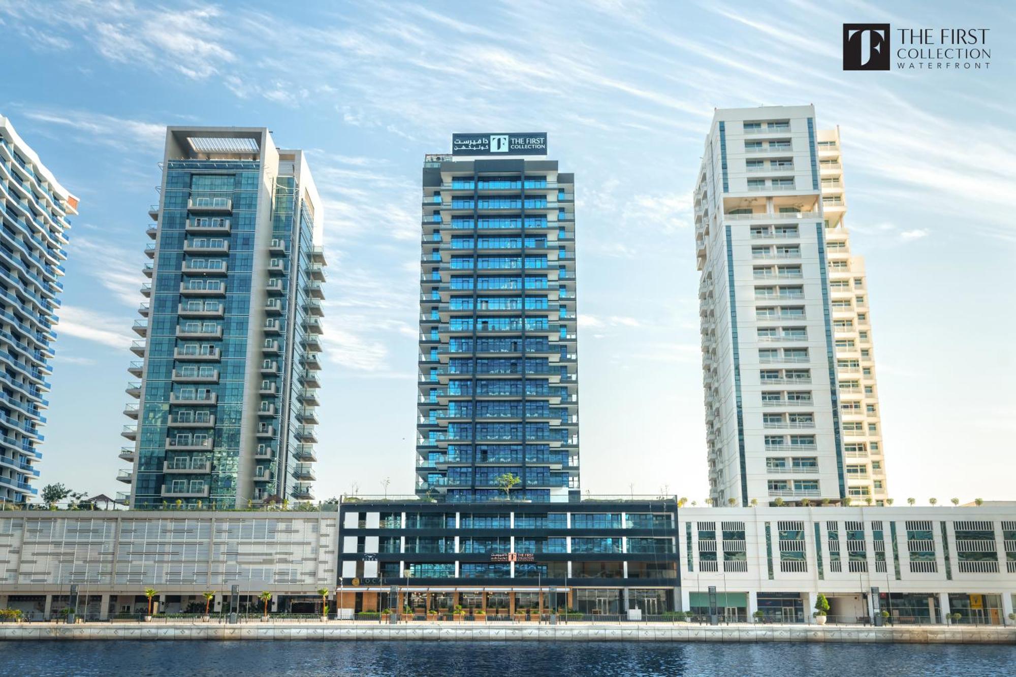 Hotel The First Collection Waterfront