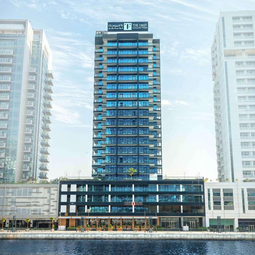 The First Collection Waterfront 4* Dubai