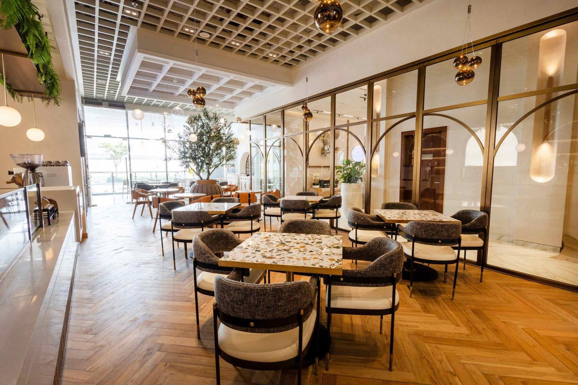 The First Collection Waterfront 4*