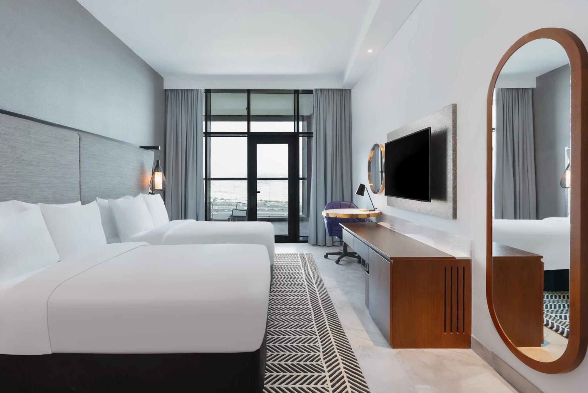 Hotel The First Collection Waterfront